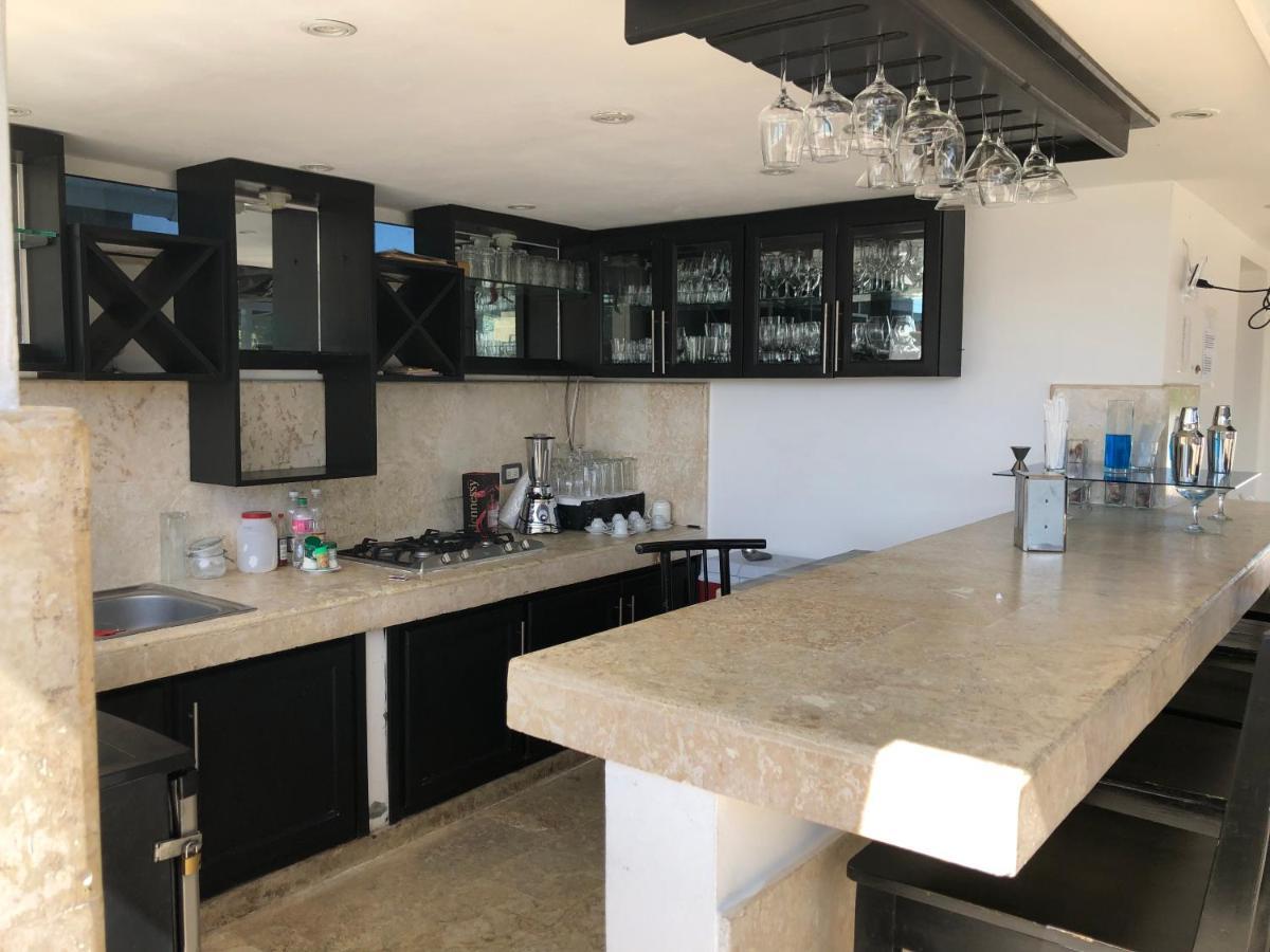 Figaro Hotel Samana Bagian luar foto