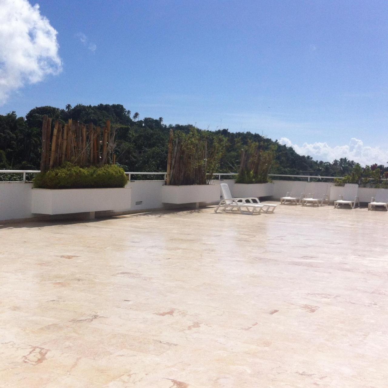 Figaro Hotel Samana Bagian luar foto