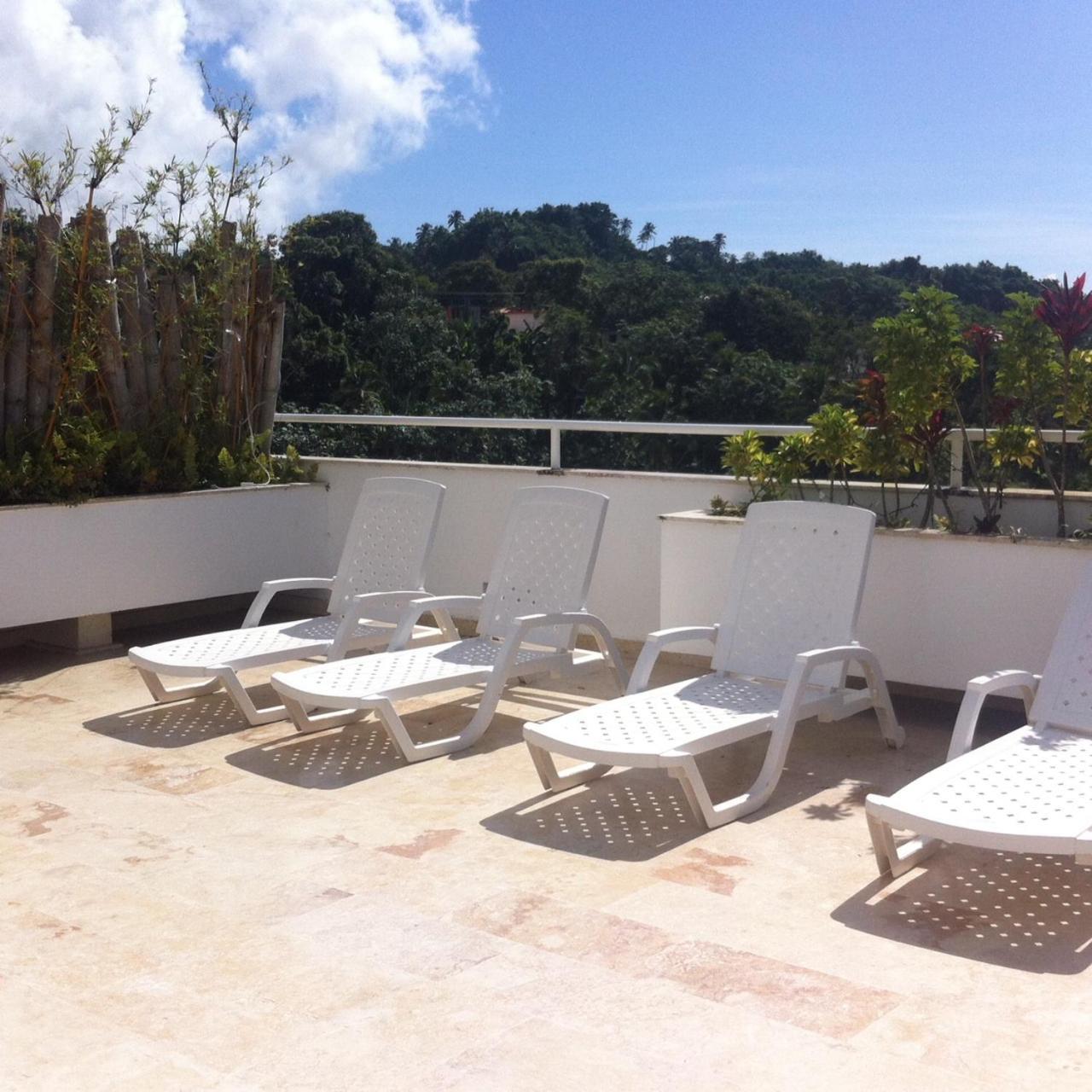 Figaro Hotel Samana Bagian luar foto