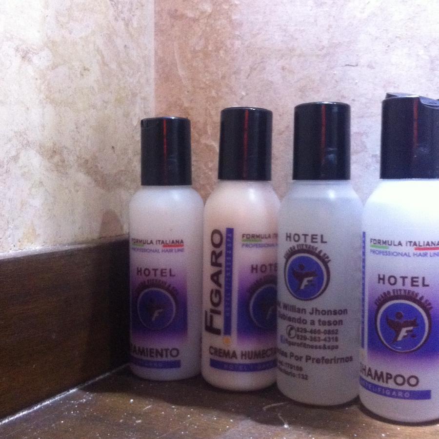 Figaro Hotel Samana Bagian luar foto