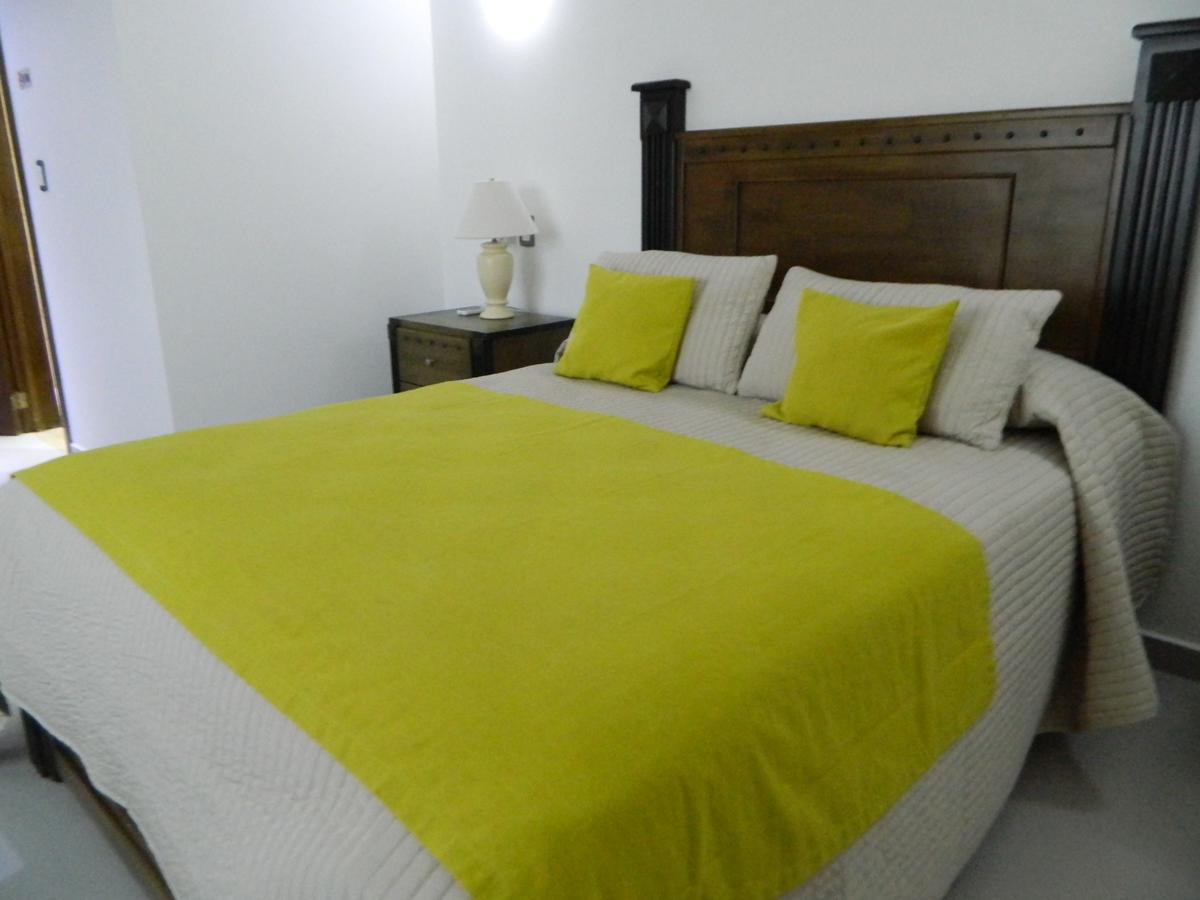 Figaro Hotel Samana Bagian luar foto