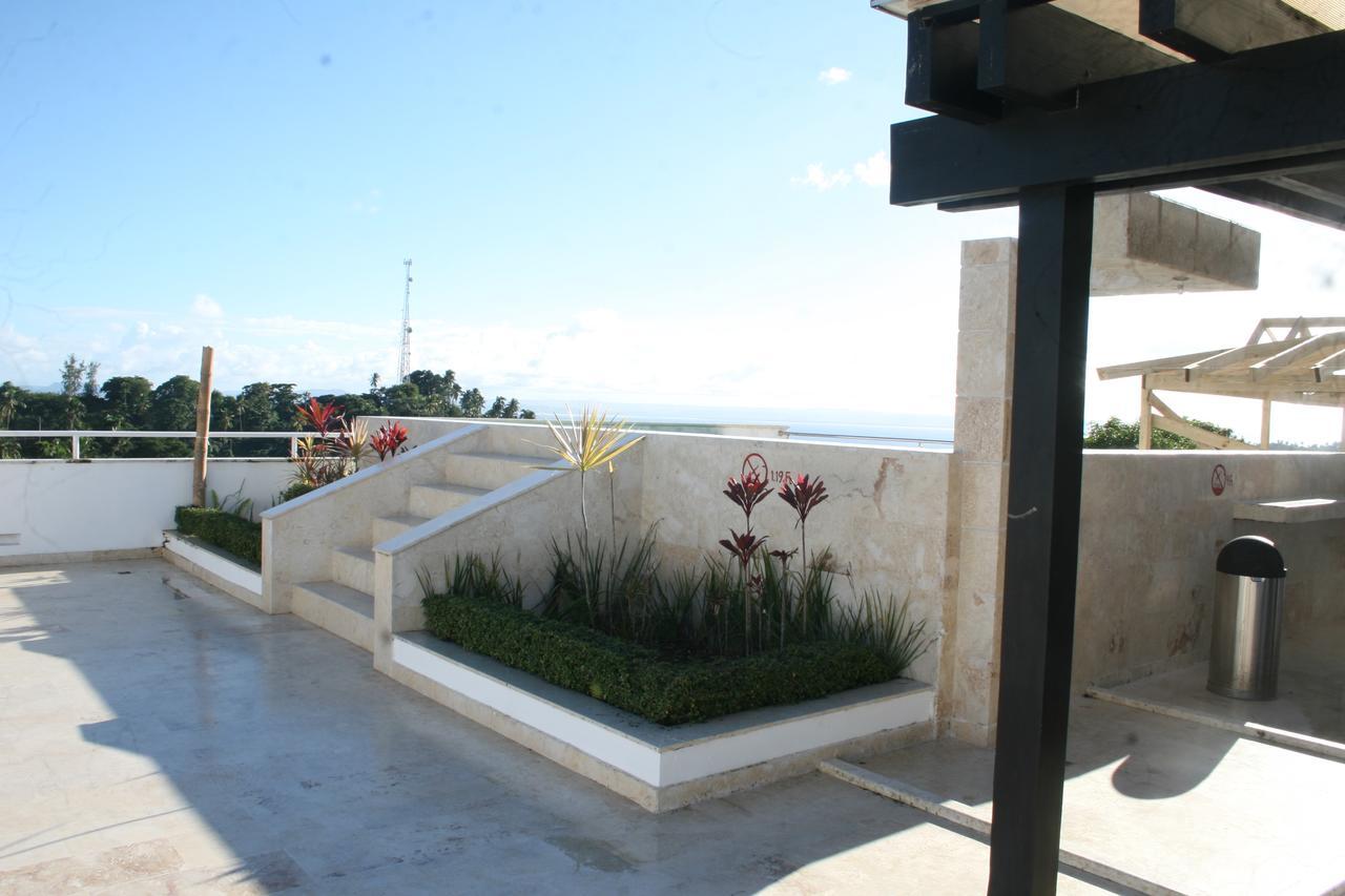 Figaro Hotel Samana Bagian luar foto