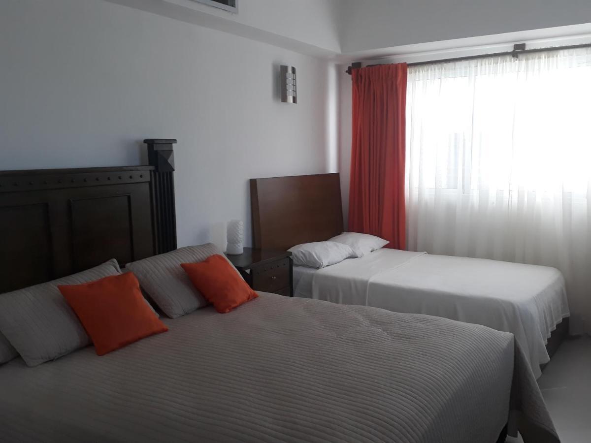 Figaro Hotel Samana Bagian luar foto