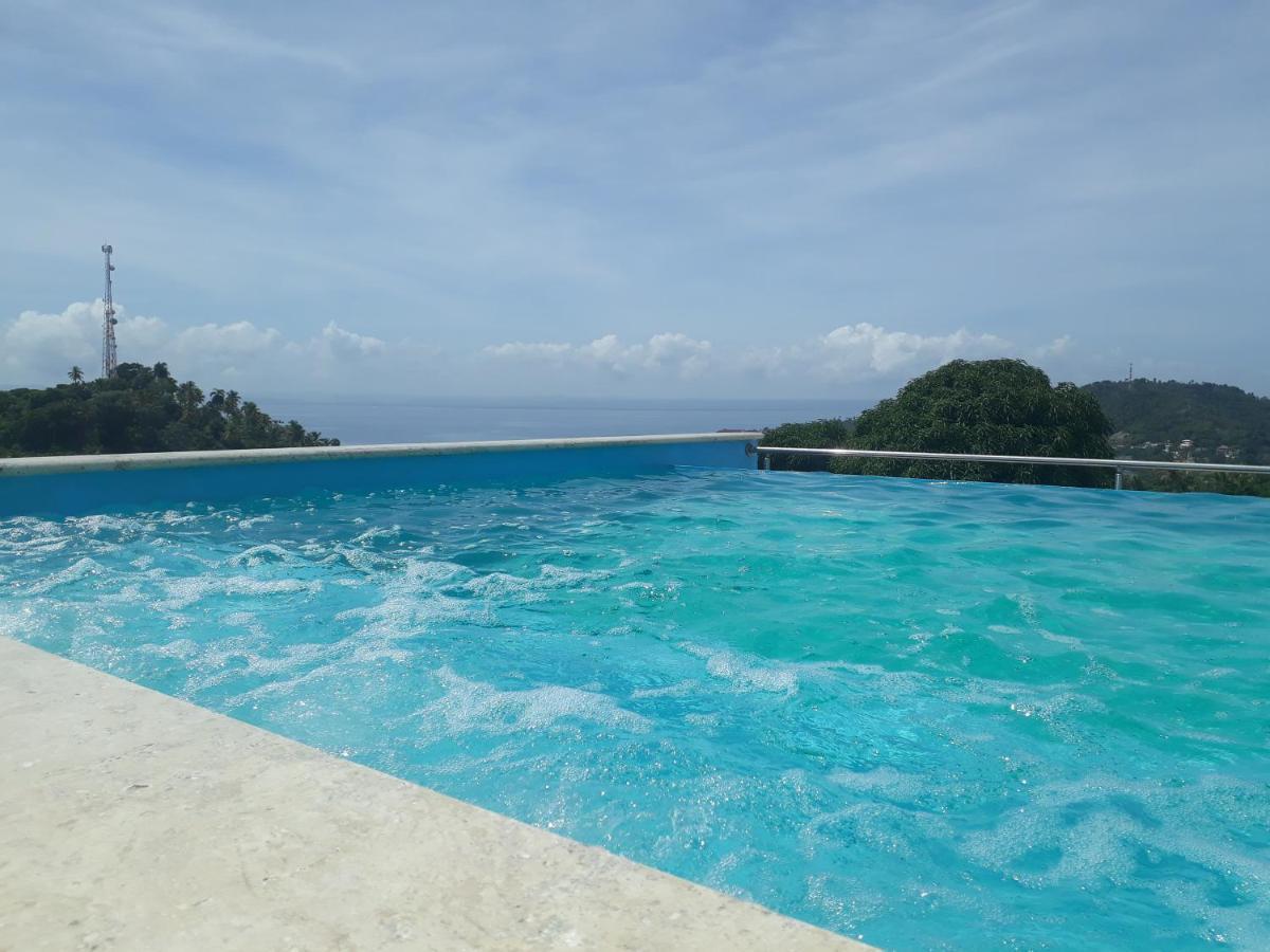 Figaro Hotel Samana Bagian luar foto