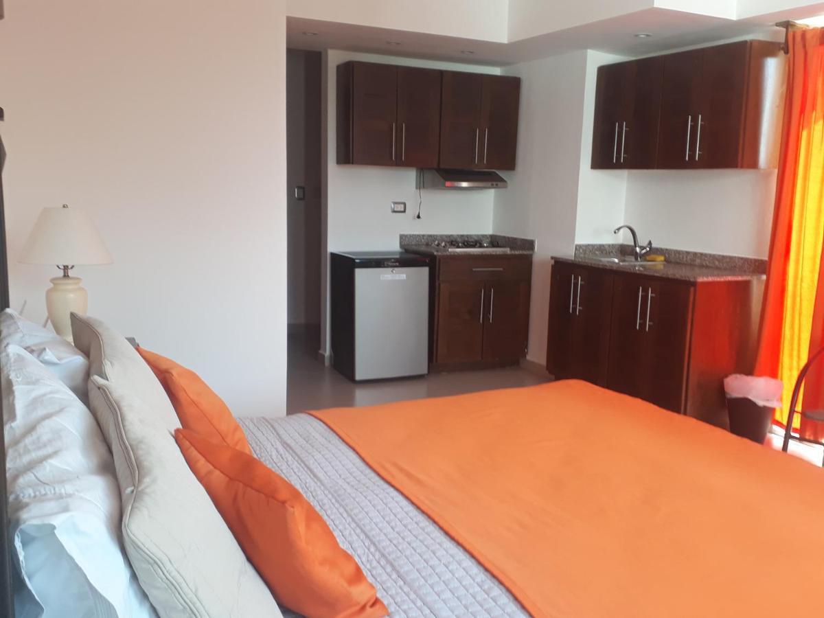 Figaro Hotel Samana Bagian luar foto
